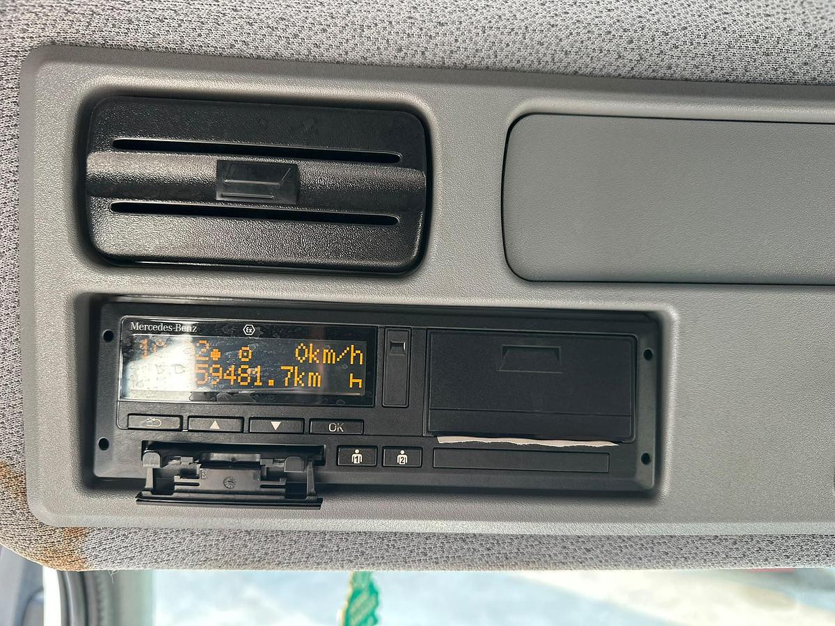 Usato Mercedes Atego 1221 centina e telo mt 6.50