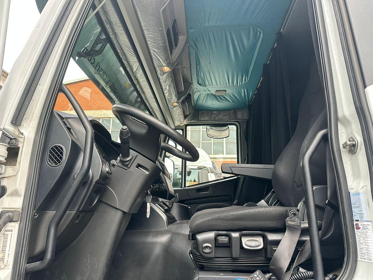 Usato iveco Stralis 420 adr tutte le classi