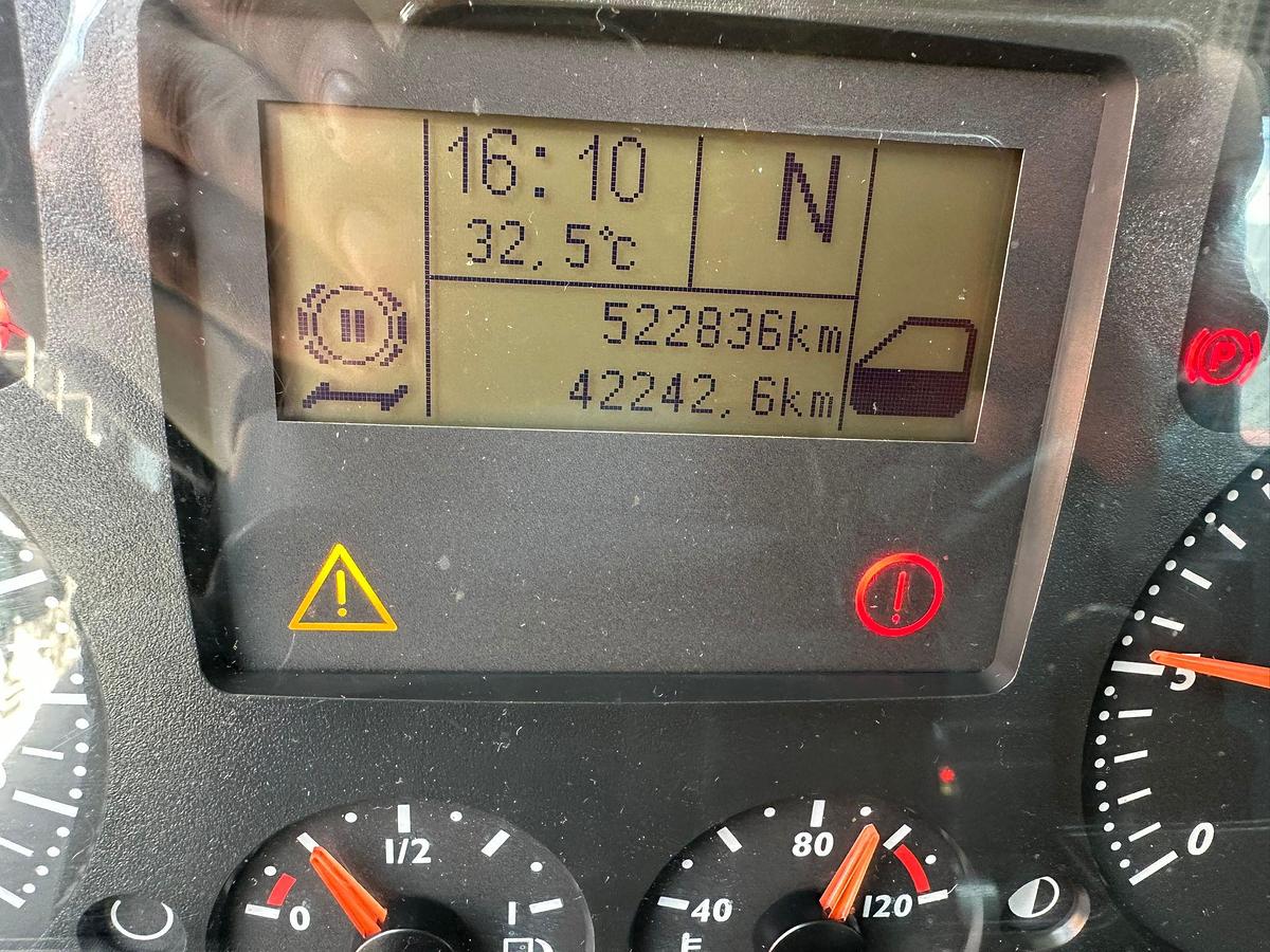 Usato Iveco Trackker 450 8x4 Ribaltabile posteriore Andreoli