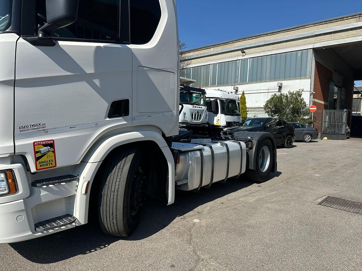 Usato SCANIA R 450 CAMBIO AUTOMATICO RETARDER Pompa e Presa di Forza
