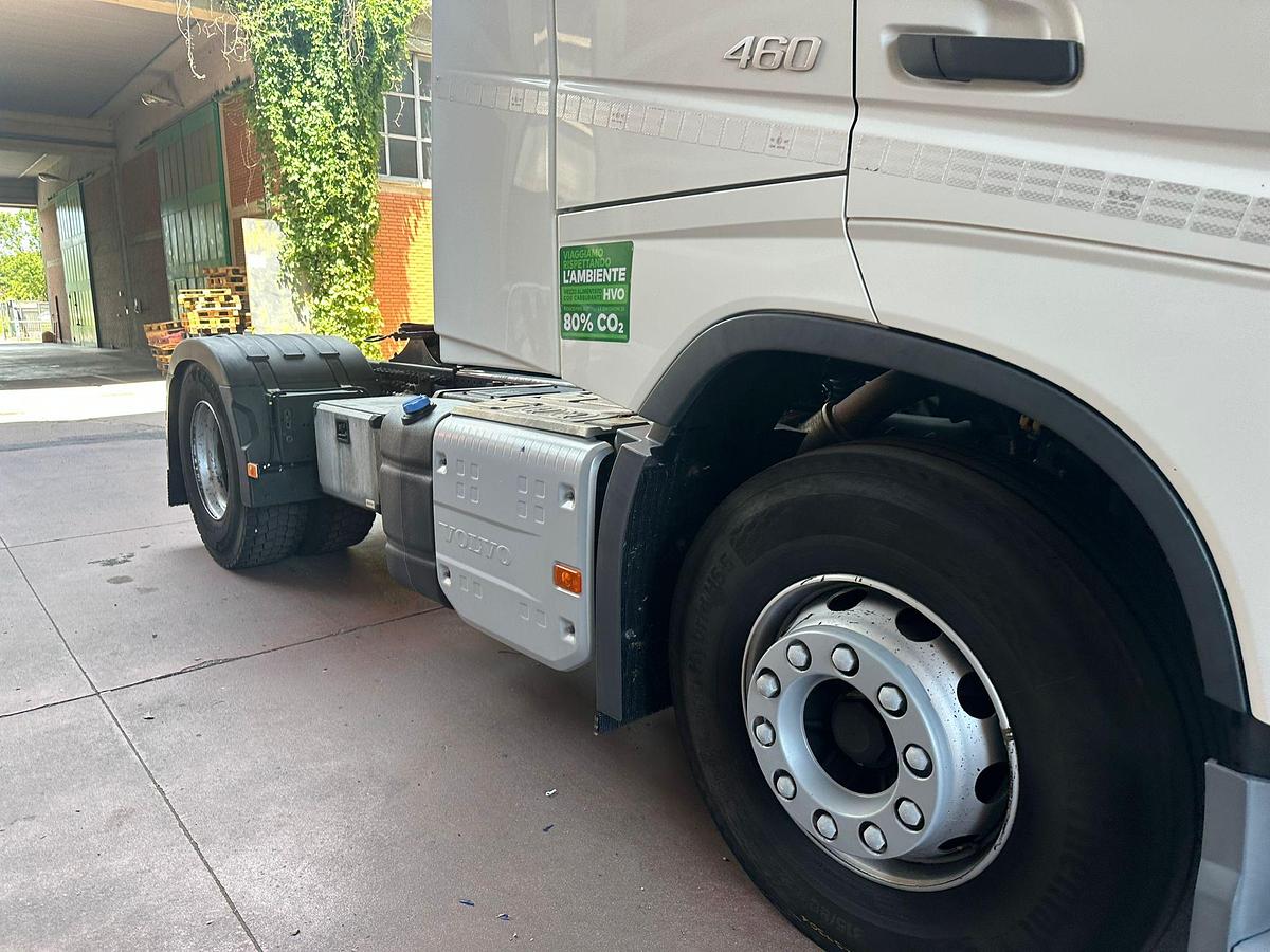 Usato Volvo FH 460 cambio automatico adr tutte le classi 2020