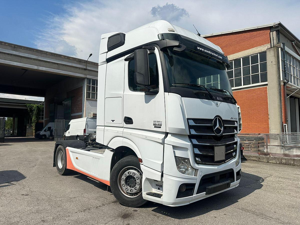 Usato Mercedes 1845 Pompa e presa di forza ADR