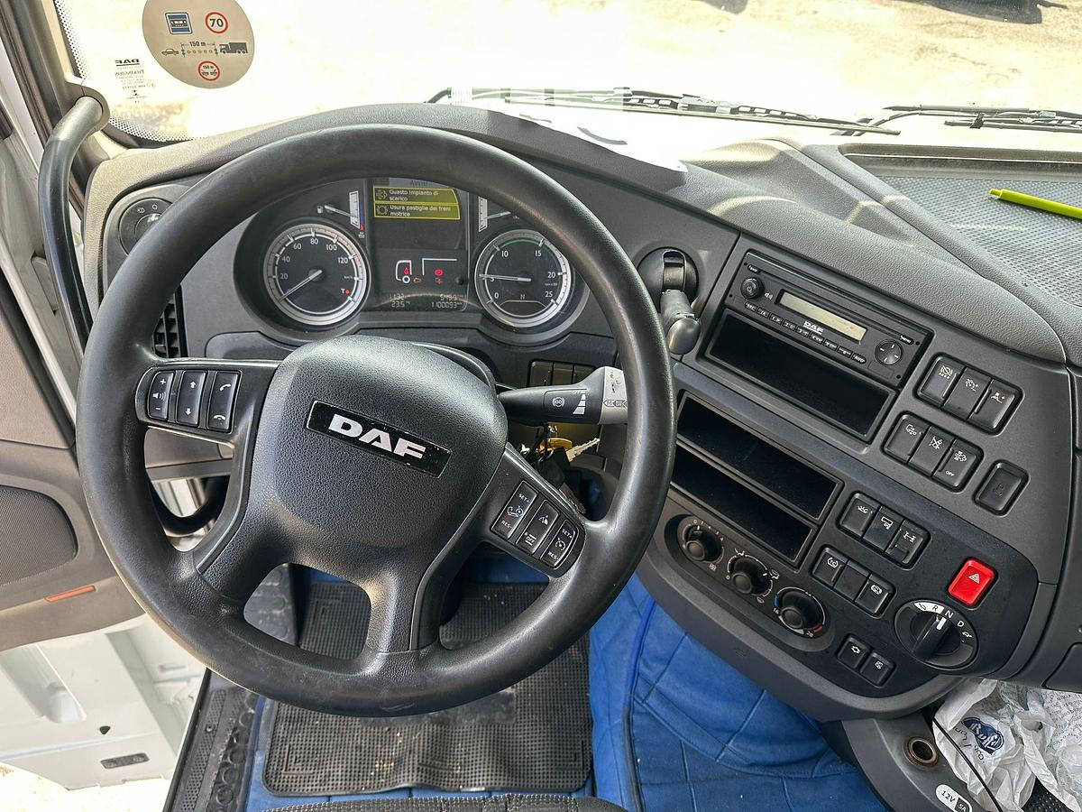 Usato DAF XF 460 CAMBIO AUTOMATICO RETARDER 0216