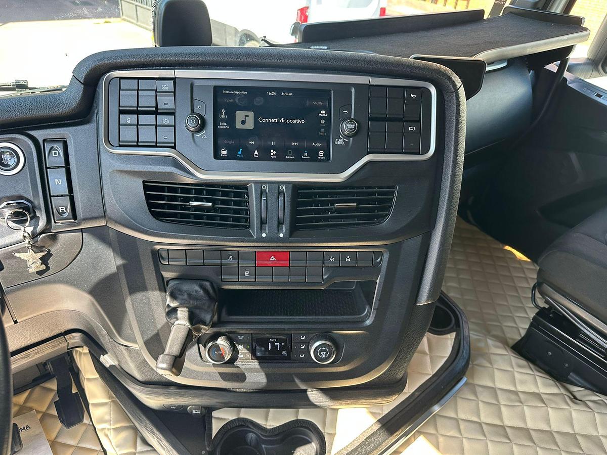 Usato Iveco Stralis S-Way 570 cambio Automatico Retarder 2020