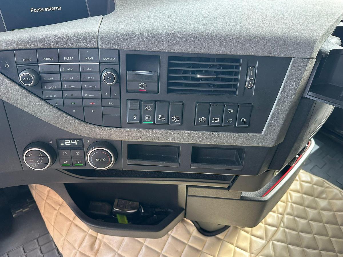 Usato Volvo FH 460 cambio automatico Web/plus