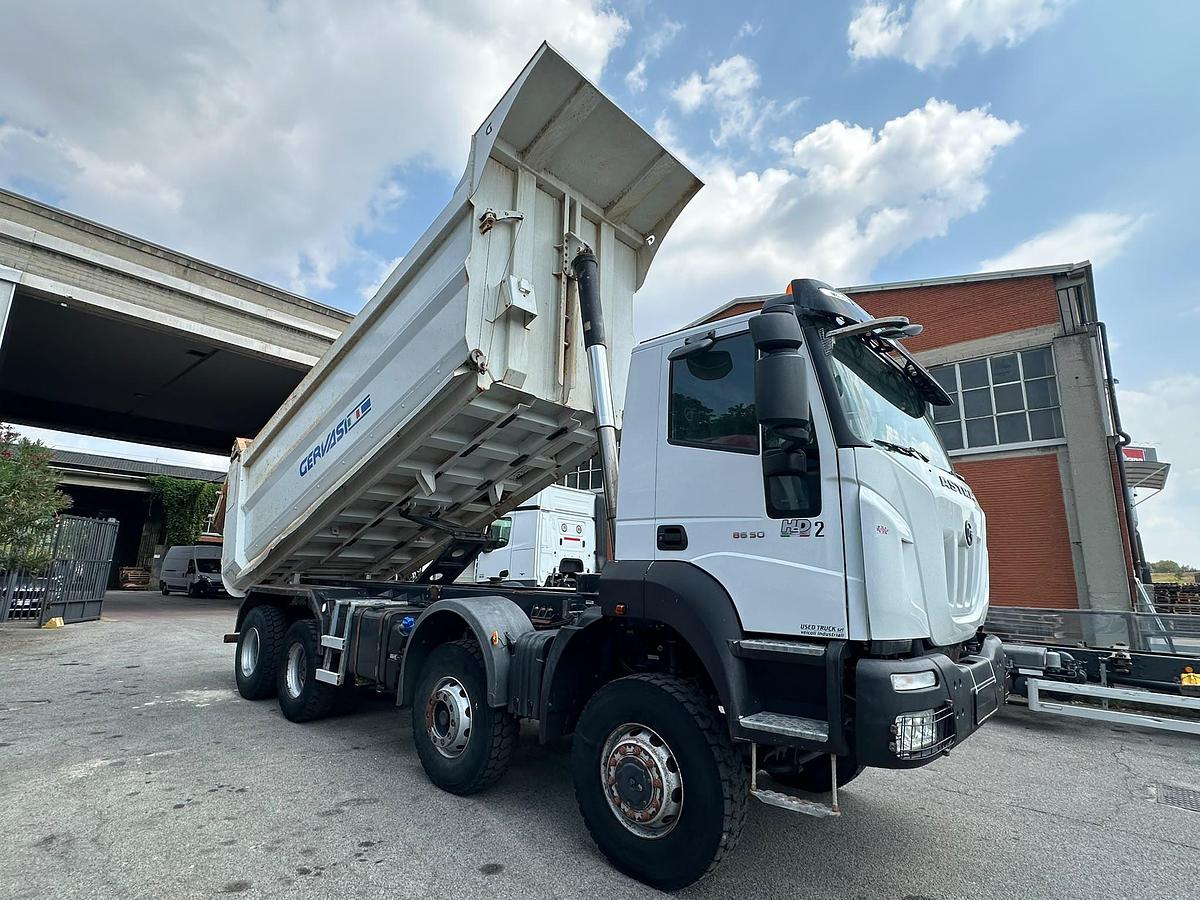 Usato MOTRICE QUATTRO ASSI ASTRA HD 500 8X6 RIBALTABILE POSTERIORE GERVASI TARGA GIALLA