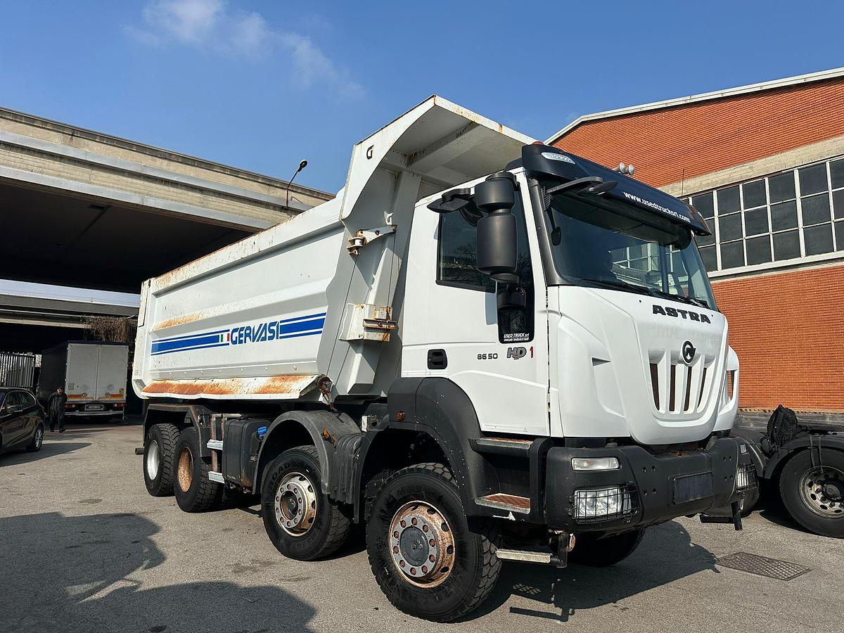 Usato ASTRA HD 500 8X6 RIBALTABILE POSTERIORE TARGA GIALLA