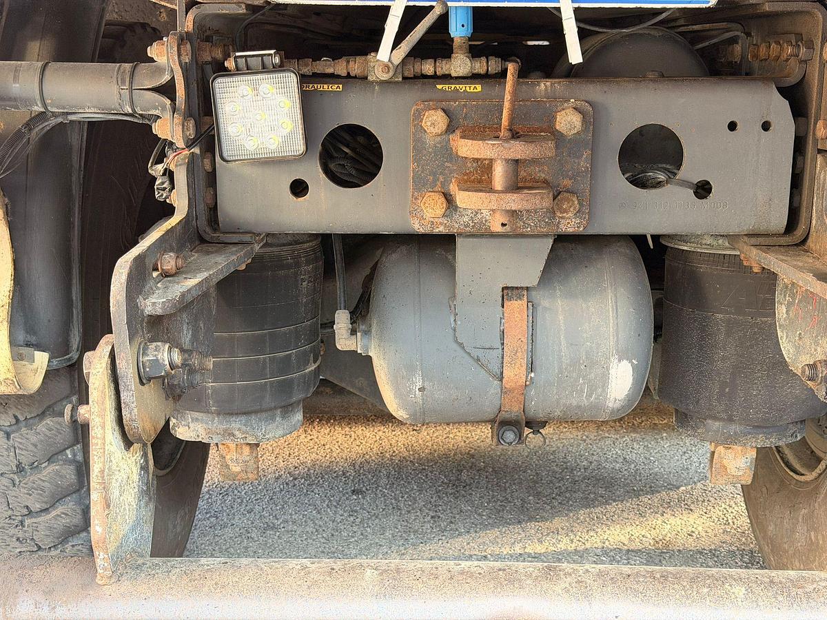 Usato Mervcedes Actros 41.51 8x4 2009
