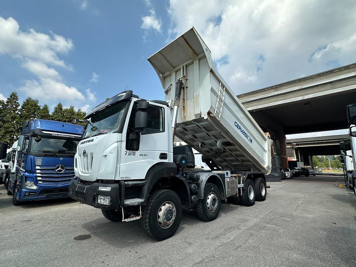 Usato MOTRICE QUATTRO ASSI ASTRA HD 500 8X6 RIBALTABILE POSTERIORE GERVASI TARGA GIALLA