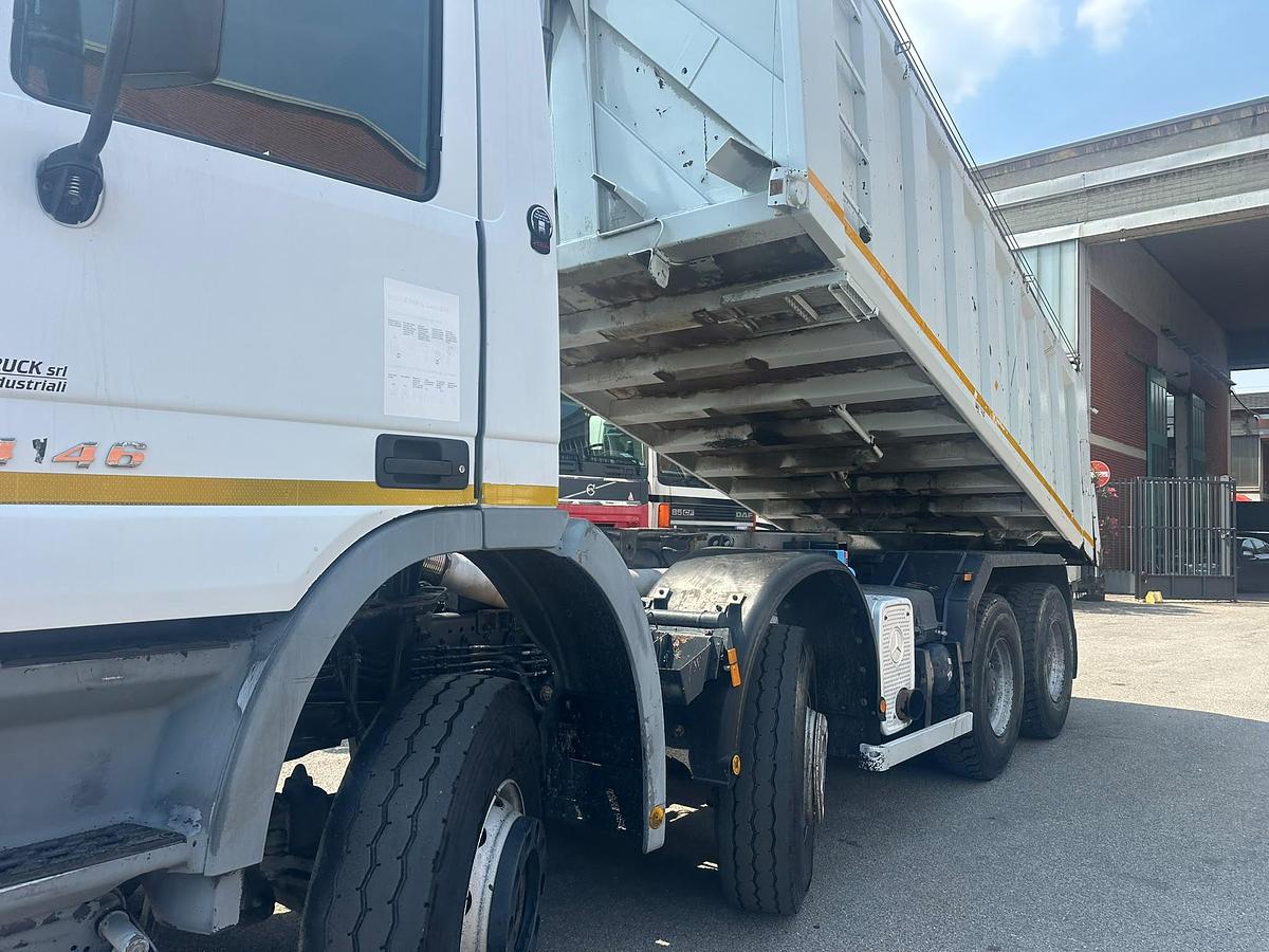 Usato Mercedes Actros 4146 8x4 Ribaltabile Posteriore