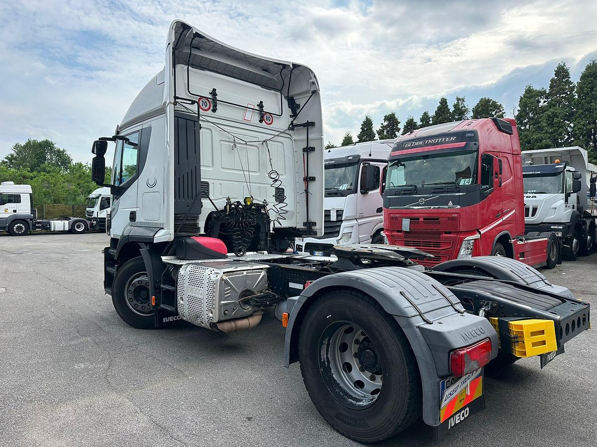 Usato IVECO STRALIS 460 CABINA A/T ADR 2019
