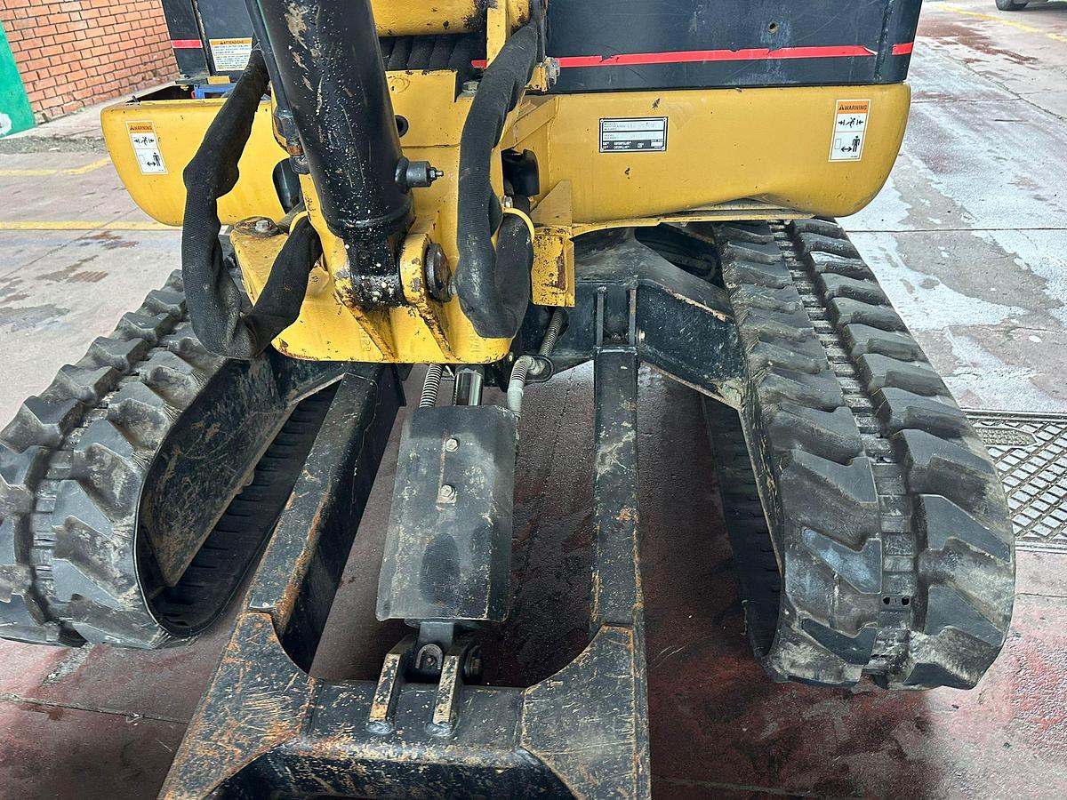 Usato MINIESCAVATORE CATERPILLAR 303.5