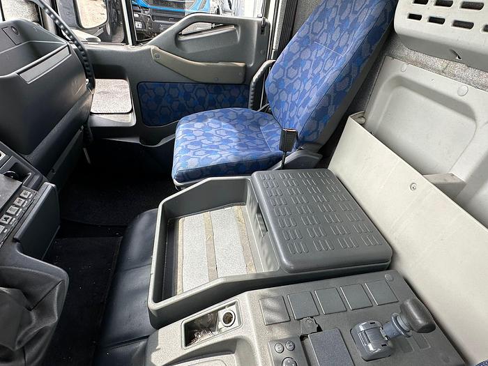 Usato <Iveco Eurocargo 160s25 cella frigo con sponda 