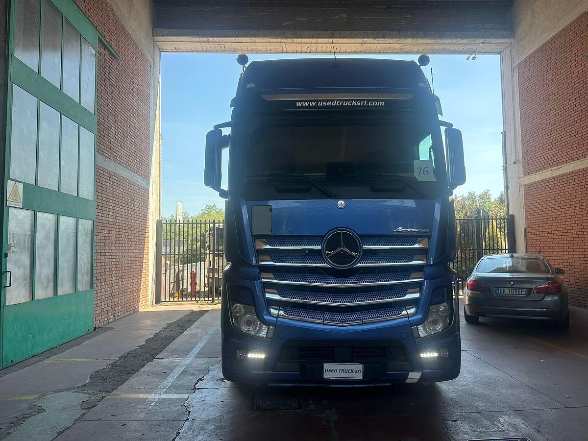 Usato MERCEDES ACTROS 1853 AUTOMATICO ACQUA/TARDER TELAIO 2017