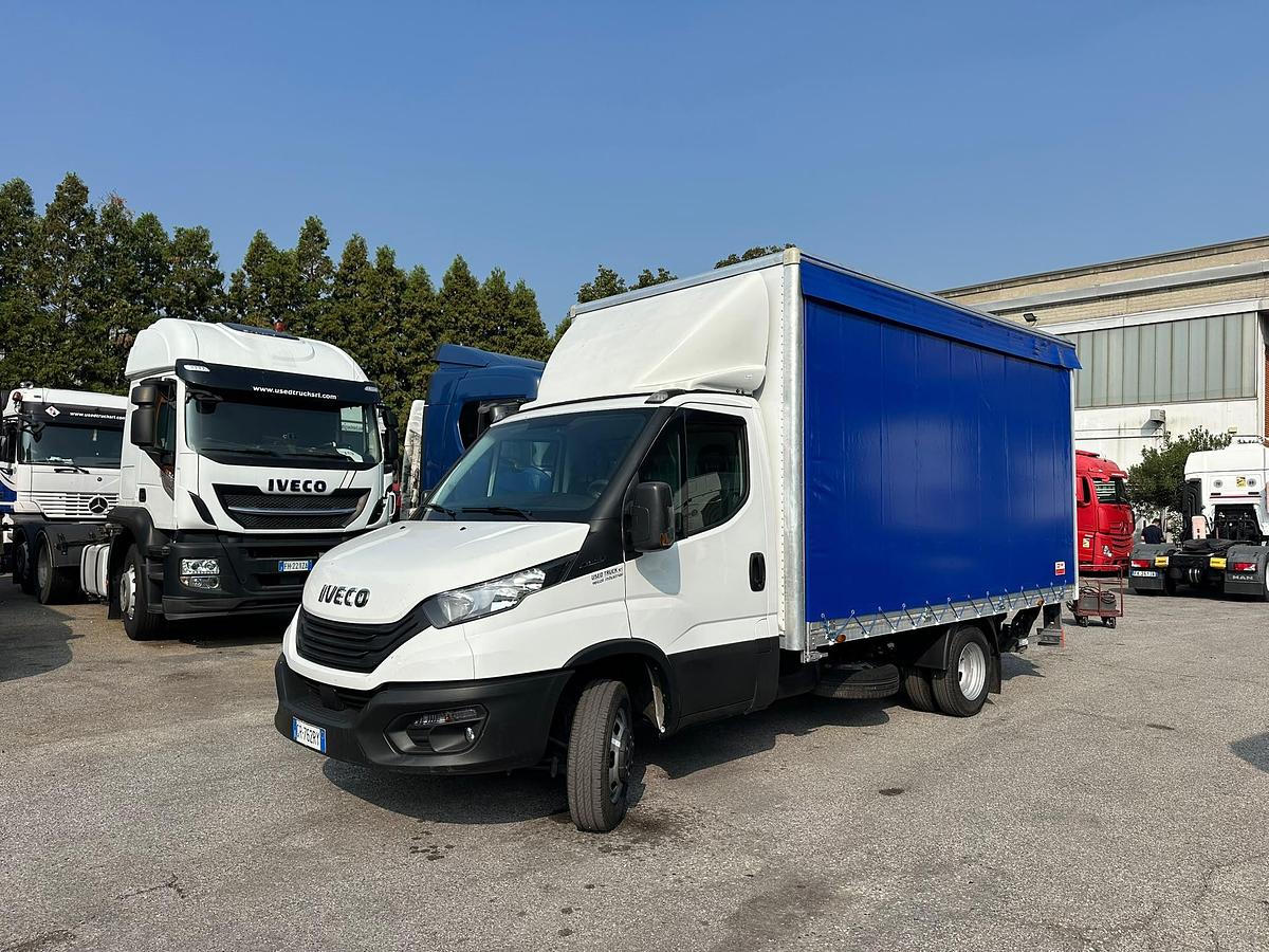 Usato Iveco Daily 35c14 Centina e telo con sponda battente 2023