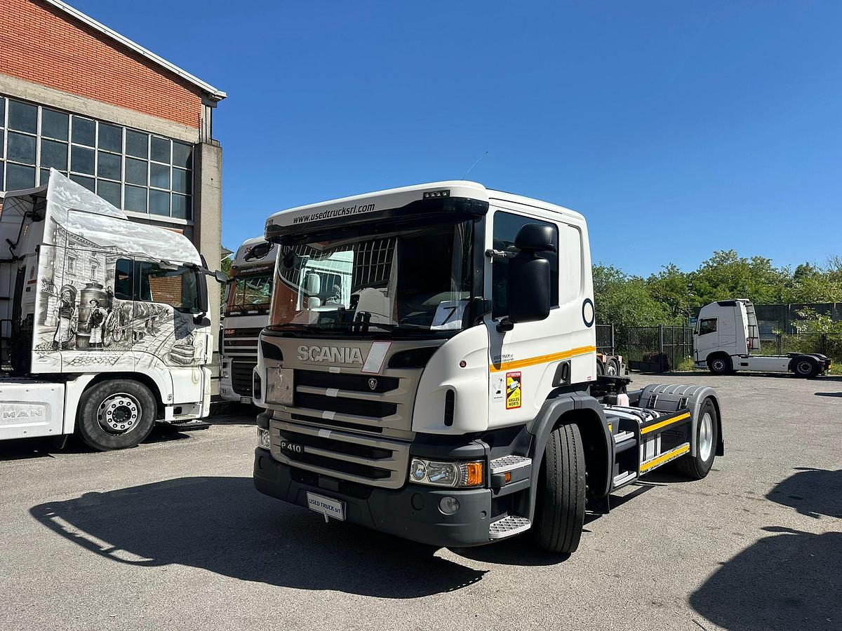 Usato SCANIA P410 CABINA CORTA ADR