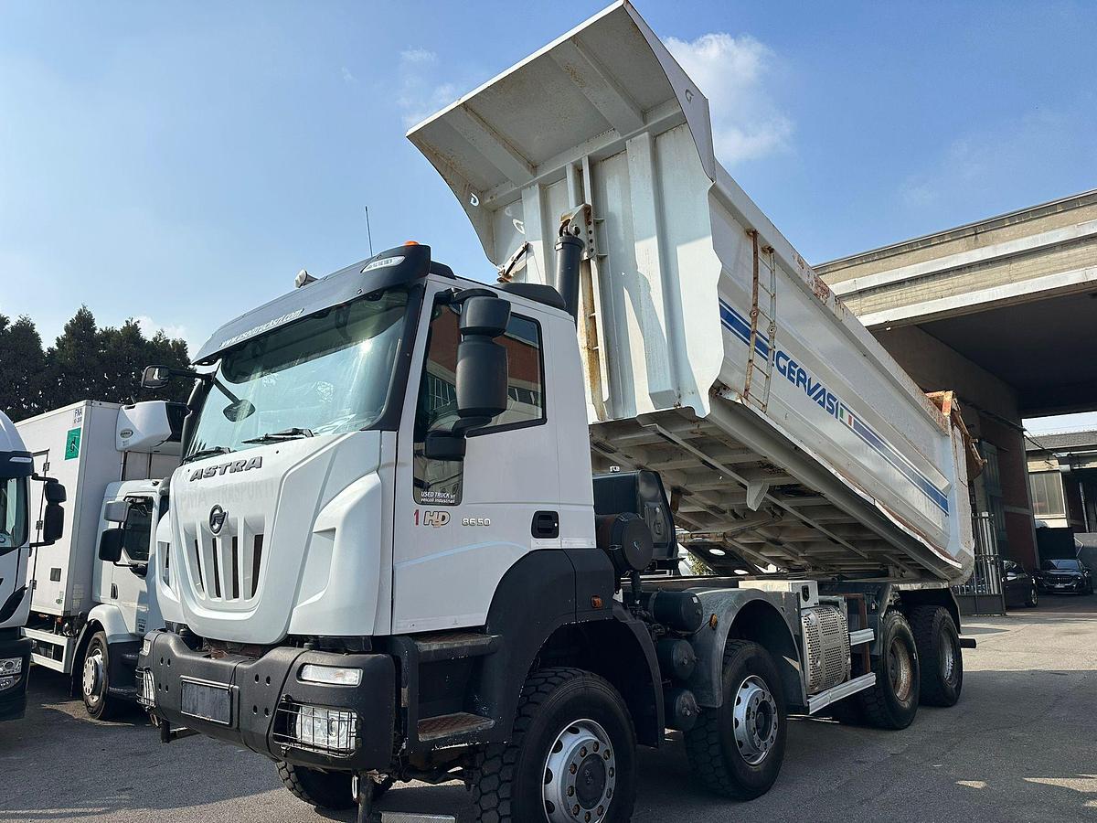 Usato ASTRA HD 500 8X6 RIBALTABILE POSTERIORE TARGA GIALLA