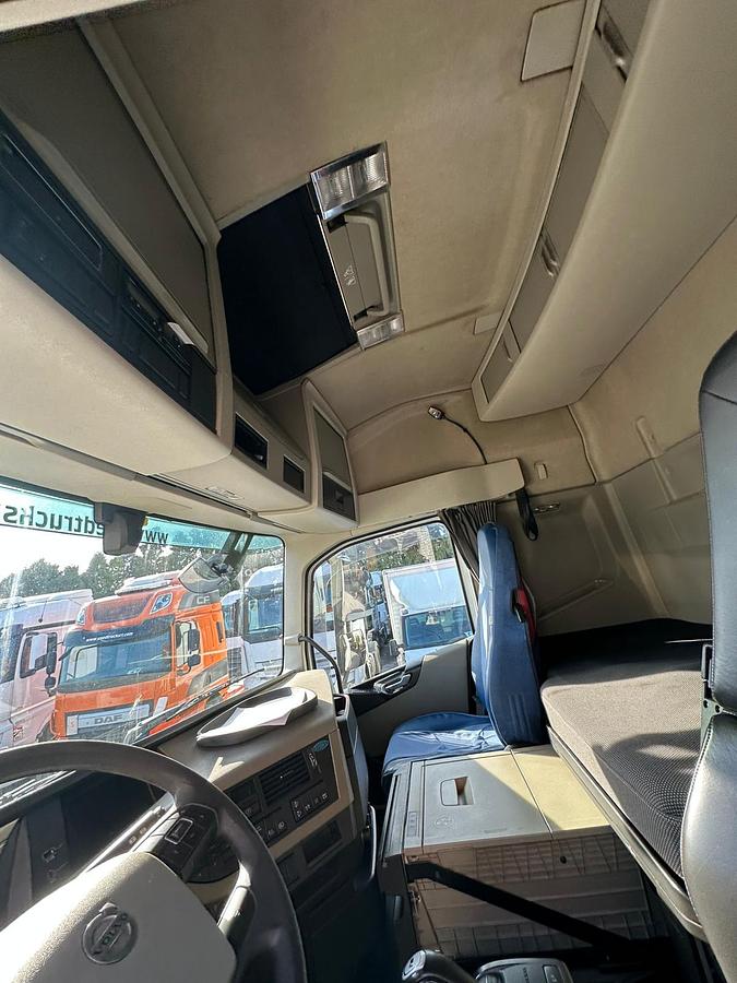 Usato Volvo FH 460 cambio automativo web plus anno 