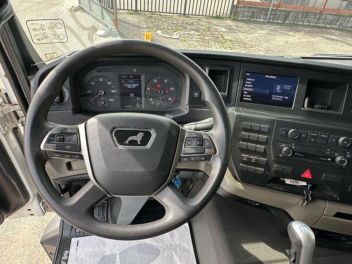Usato MAN TGS 41.510 8X4 RIBALTABILE TRILARERALE KM 59000 ANNO 2022