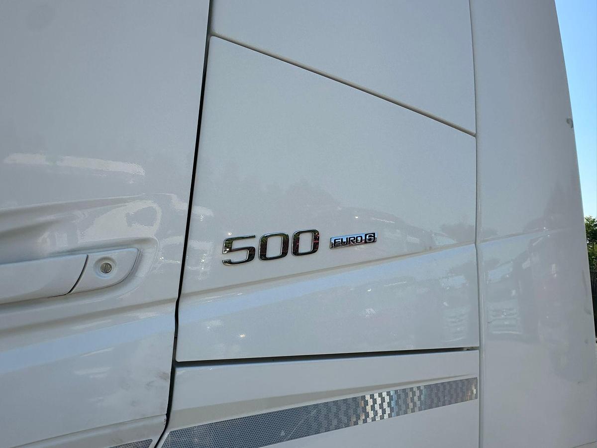 Usato Volvo FH 500 Automatico Web/Plus POMPA E PRESA DI FORZA KM 470.000