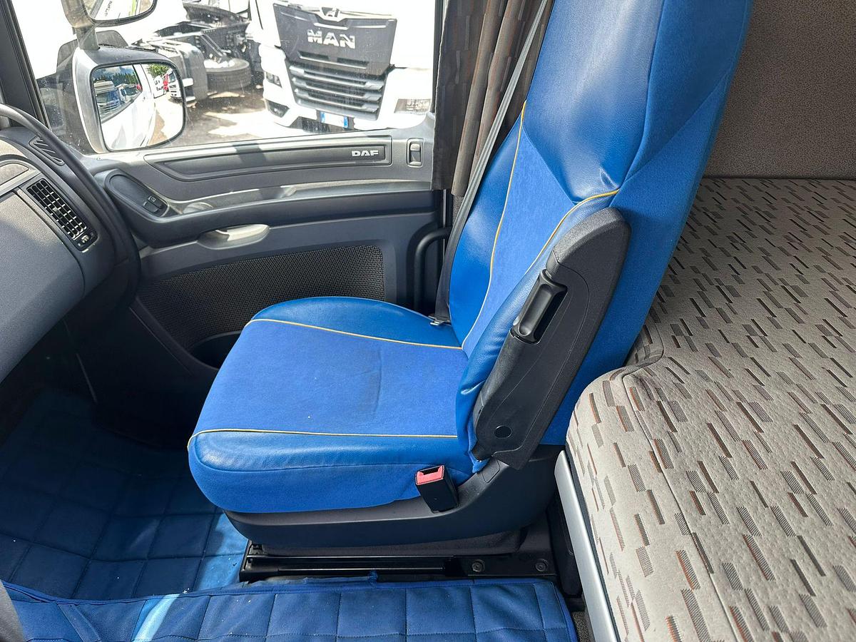 Usato DAF XF 460 CAMBIO AUTOMATICO RETARDER 0216