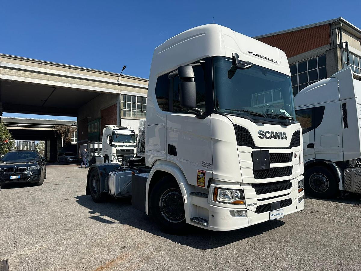 Usato SCANIA R 450 CAMBIO AUTOMATICO RETARDER Pompa e Presa di Forza
