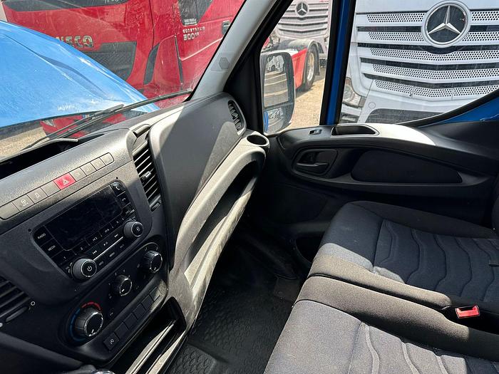Usato Iveco Daily 35c16 cassone centina e telo+sponda euro 6 c