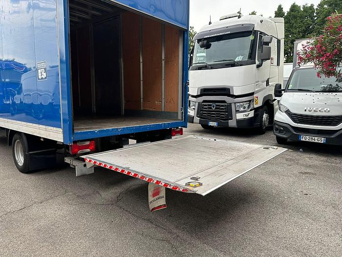 Usato Iveco Daily 35c16 Furgone box in alluminio con sponda battente euro 6b