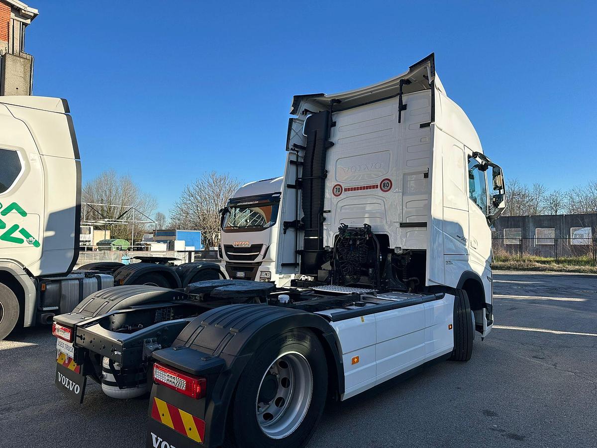 Usato VOLVO FH 500 AUTOMATICO WB/PLUS KM 250.000 2022