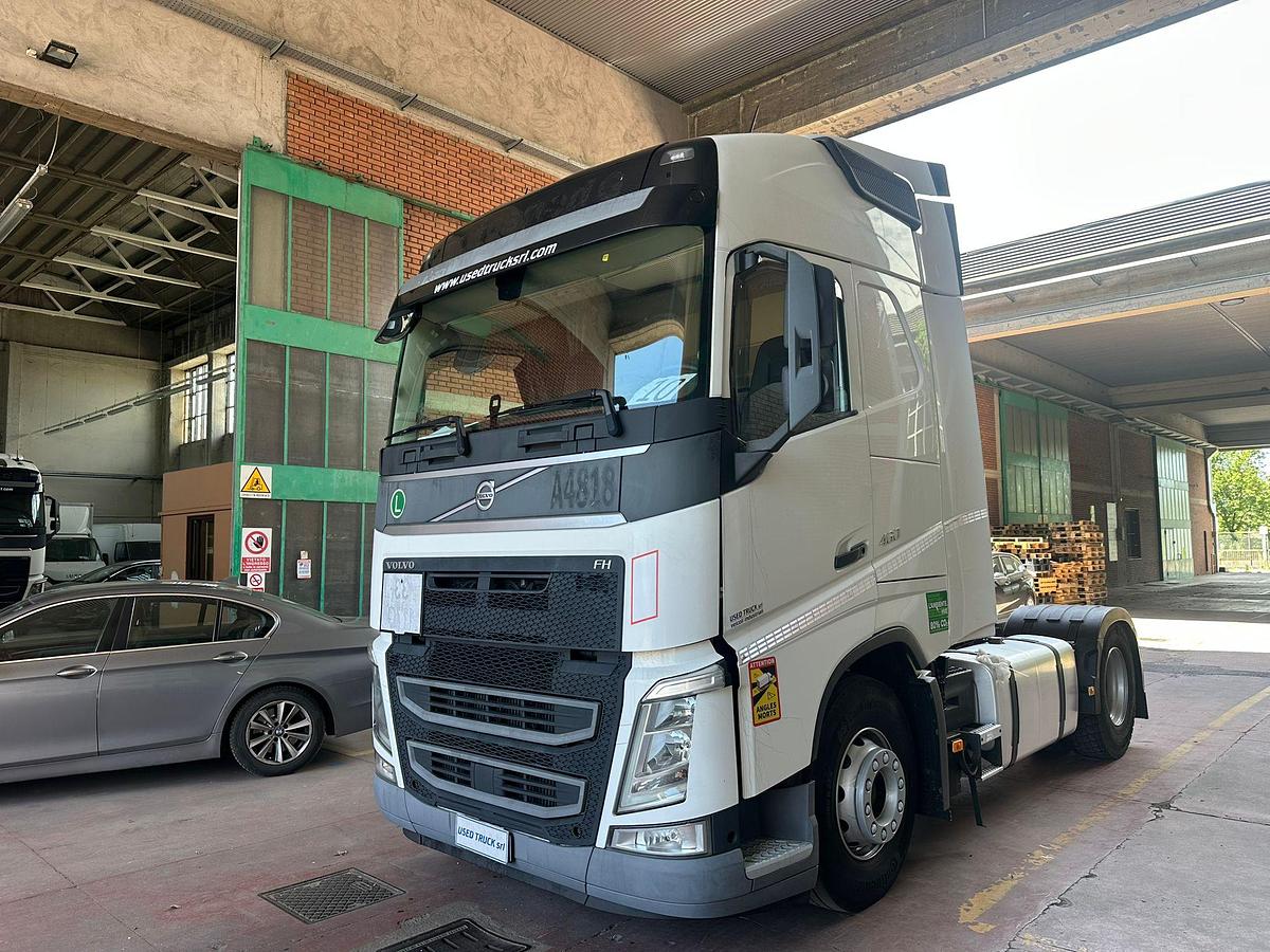 Usato Volvo FH 460 cambio automatico adr tutte le classi 2020