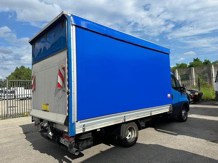 Usato Iveco Daily 35c16 cassone centina e telo+sponda euro 6 c