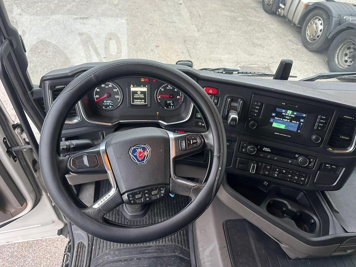 Usato Scania R 450 Cambio Automatico Intarder ADR tutte le classi