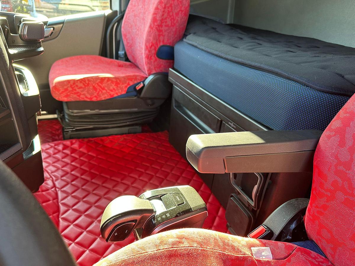 Usato Volvo FH 460 I-Save Automatico Retarder DOCUMNETI RUMENI