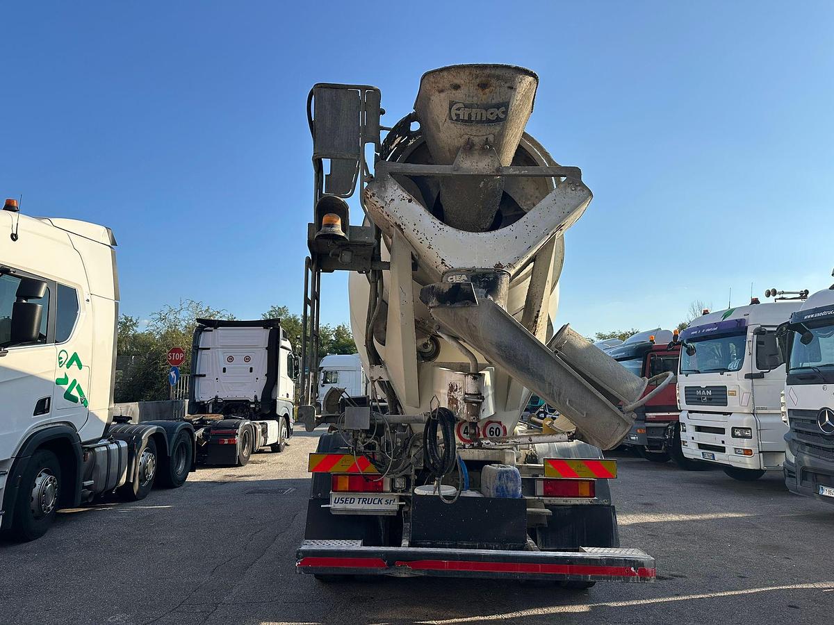 Usato Motrice Quattro assi Daf CF 85.450 8X4 AUTOBETONIERA CON ALLESTIMENTO CIFA 