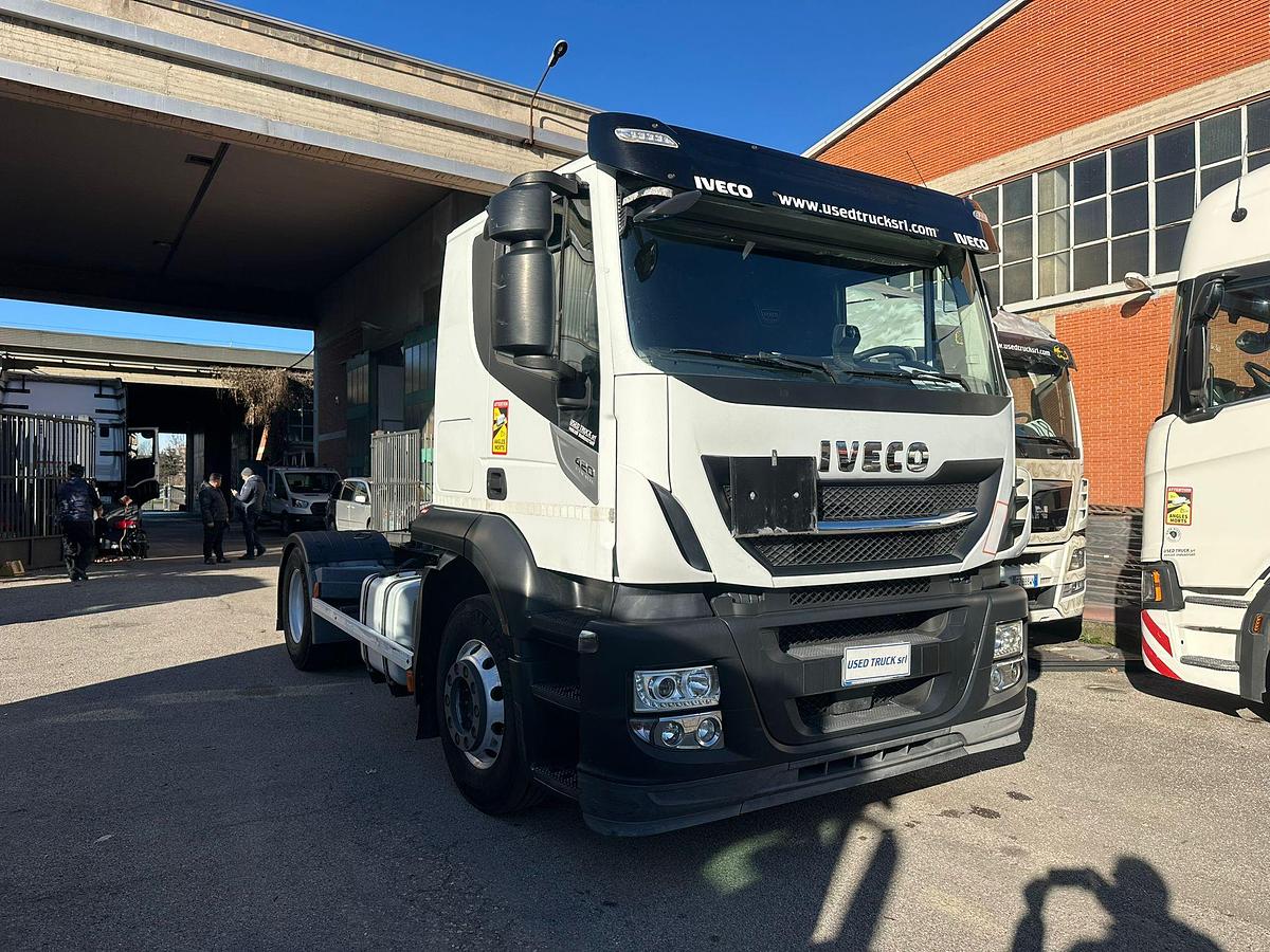 Usato iveco stralis 420 cabina bassa adr 2015