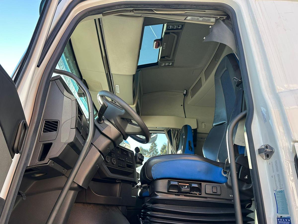 Usato VOLVO FH 500 AUTOMATICO WB/PLUS KM 250.000 2022