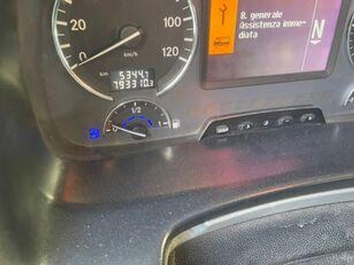 Usato 2004 MERCEDES-BENZ Actros 3241