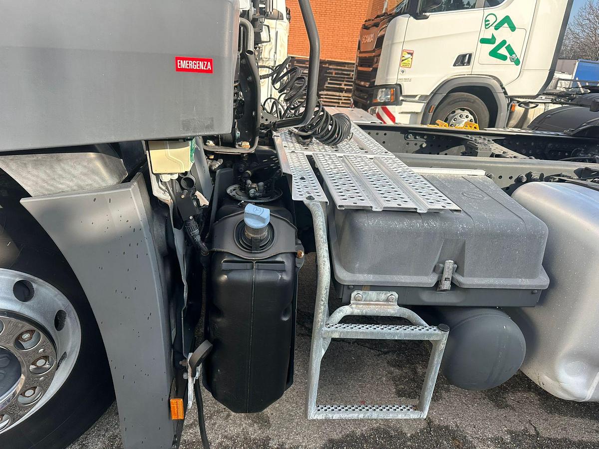 Usato MERCEDES ACTROS 18.43 ADR TUTTE LE CLASSI