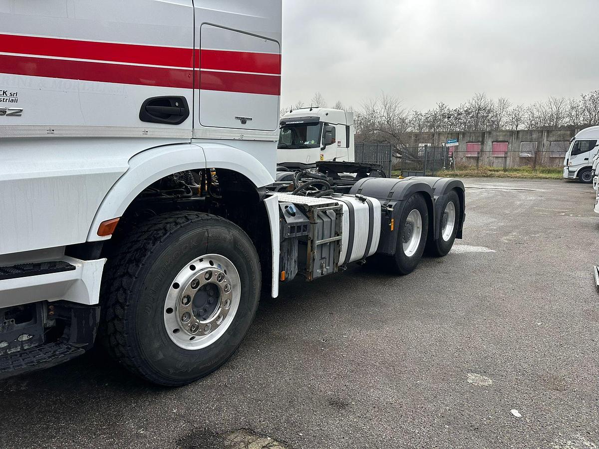 Usato MERCEDES AROCS 33.52 POMPA E PRESA DI FORZA