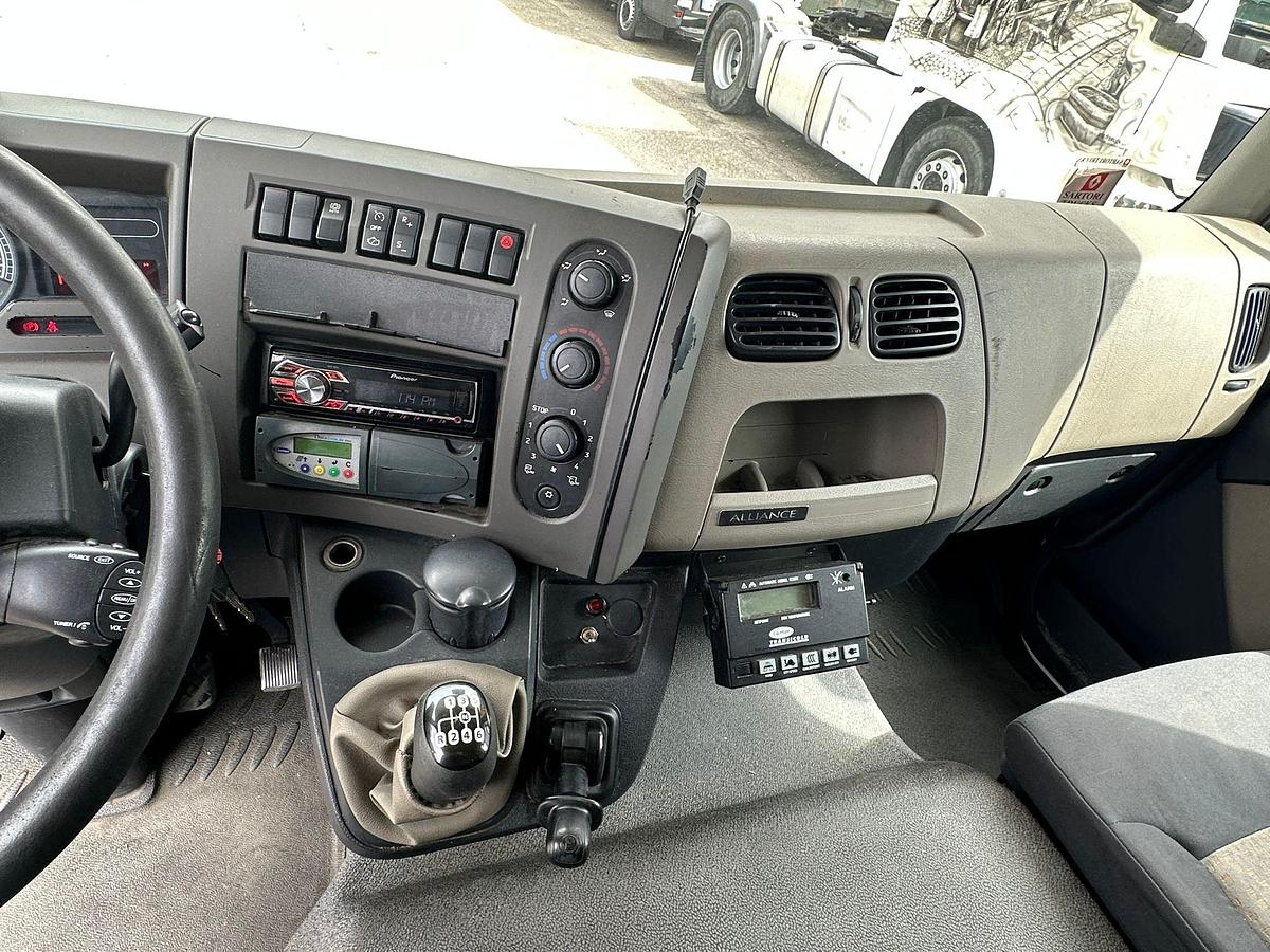 Usato Renault Midlum   H 280.180 cella frigo