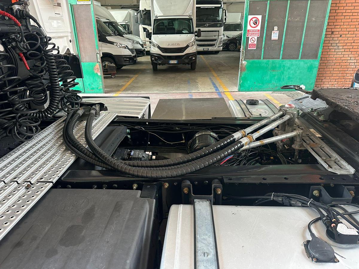 Usato Man tgs 420 automatico retarder POMPA E PRESA DI FORZA
