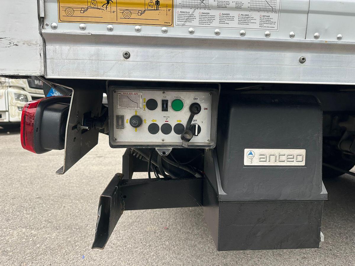 Usato IVECO DAILY 35C14 FURGONE CON SPONDA ANNO 2023