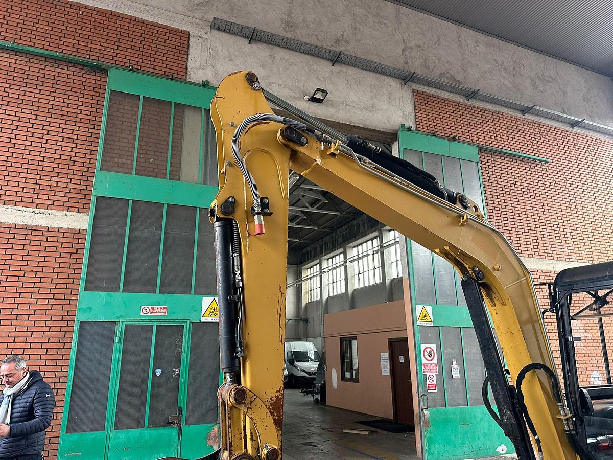 Usato MINIESCAVATORE CATERPILLAR 303.5