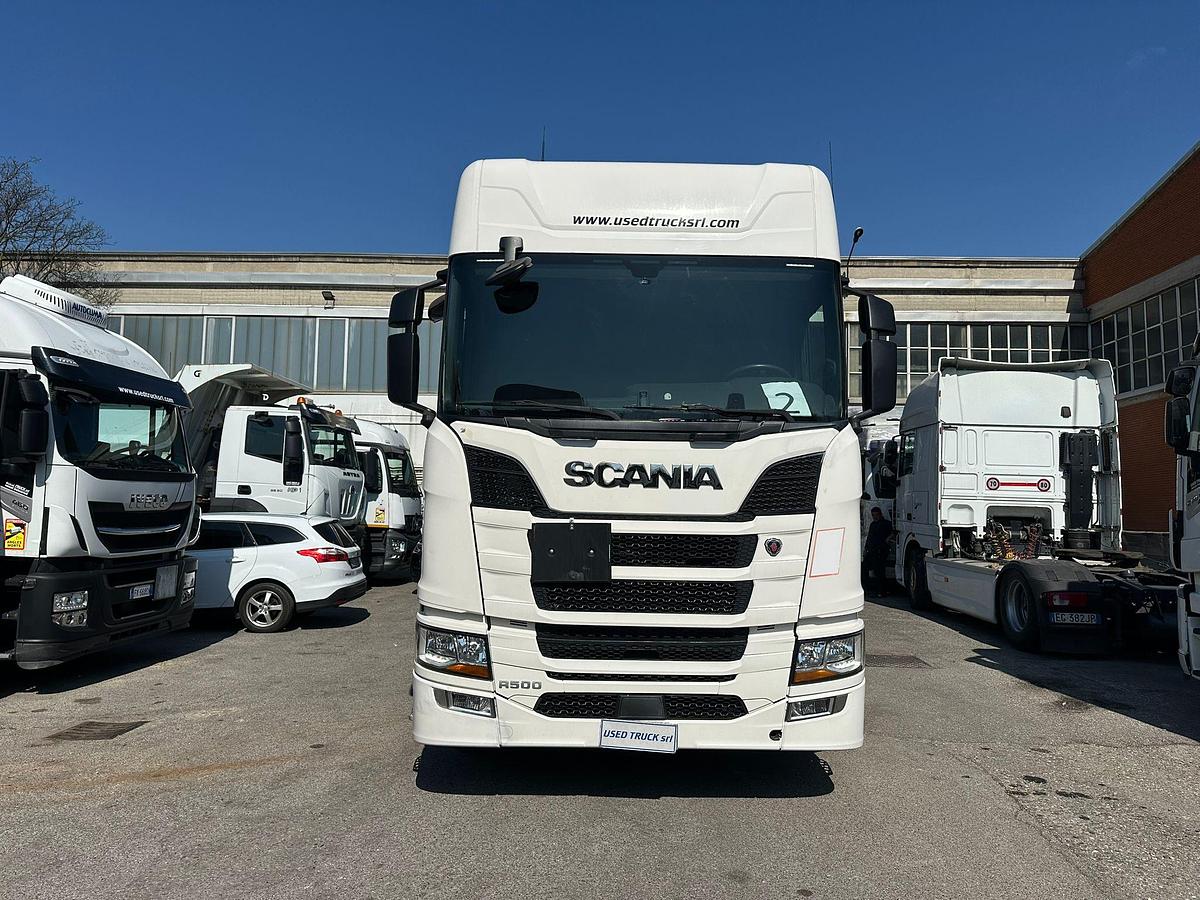 Usato SCANIA R 450 CAMBIO AUTOMATICO RETARDER Pompa e Presa di Forza