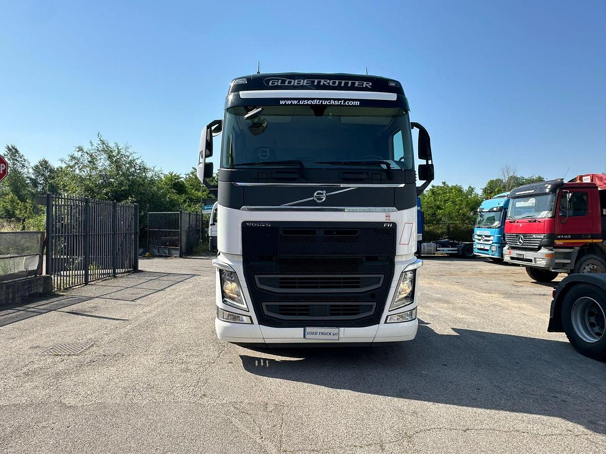 Usato Volvo FH 500 Automatico Web/Plus POMPA E PRESA DI FORZA KM 470.000