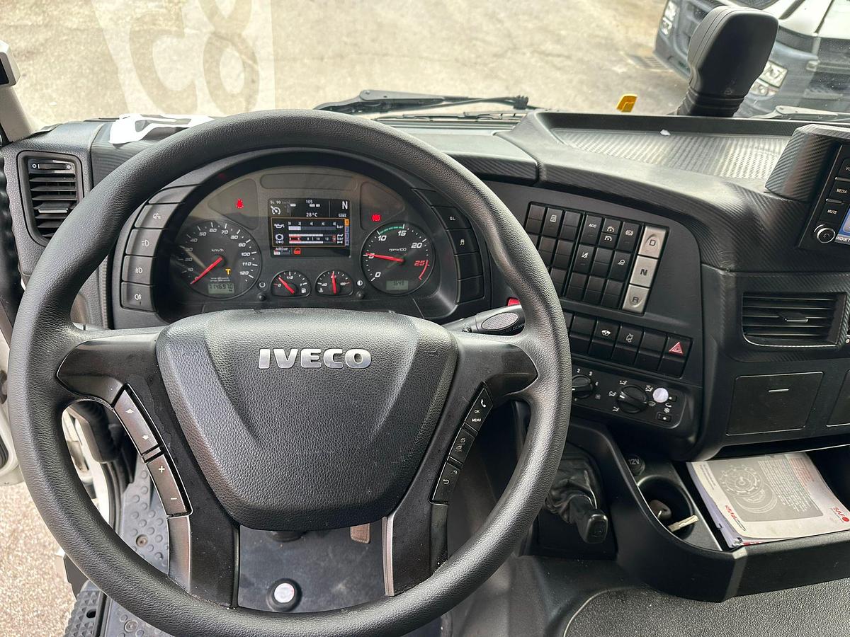 Usato IVECO STRALIS 460 CABINA A/T ADR 2019