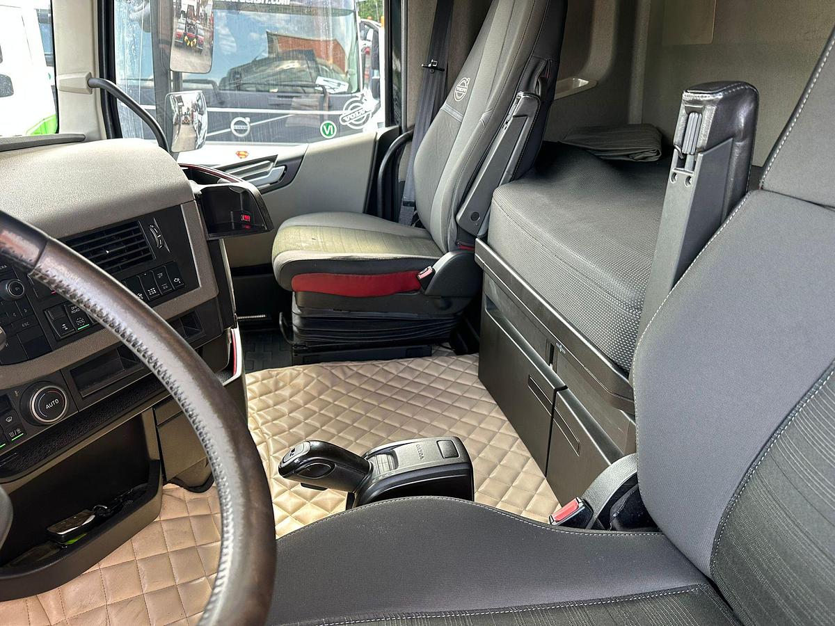 Usato Volvo FH 460 cambio automatico Web/plus