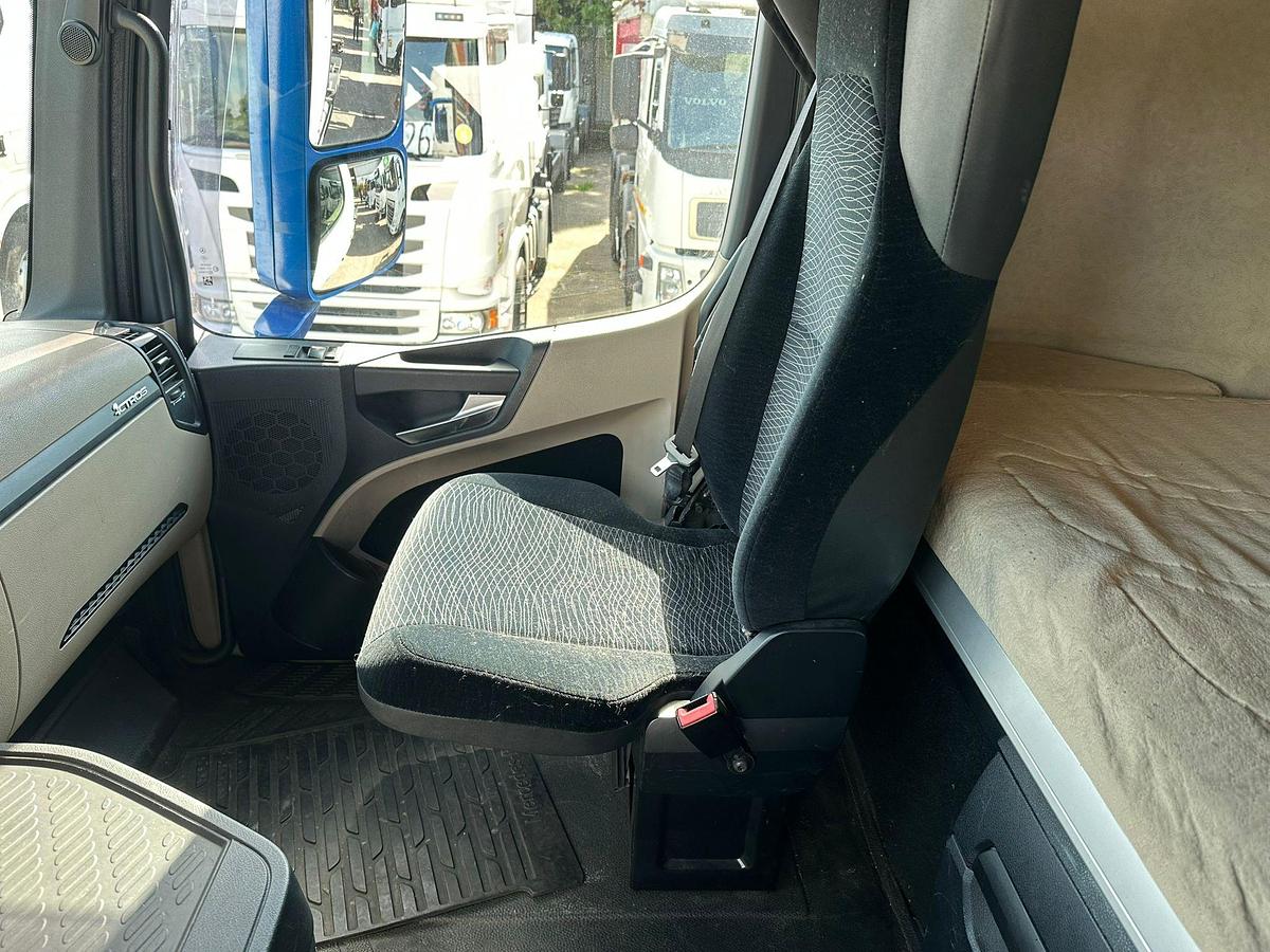 Usato MERCEDES ACTROS 2545 PORTA CASSE PASSO 4800