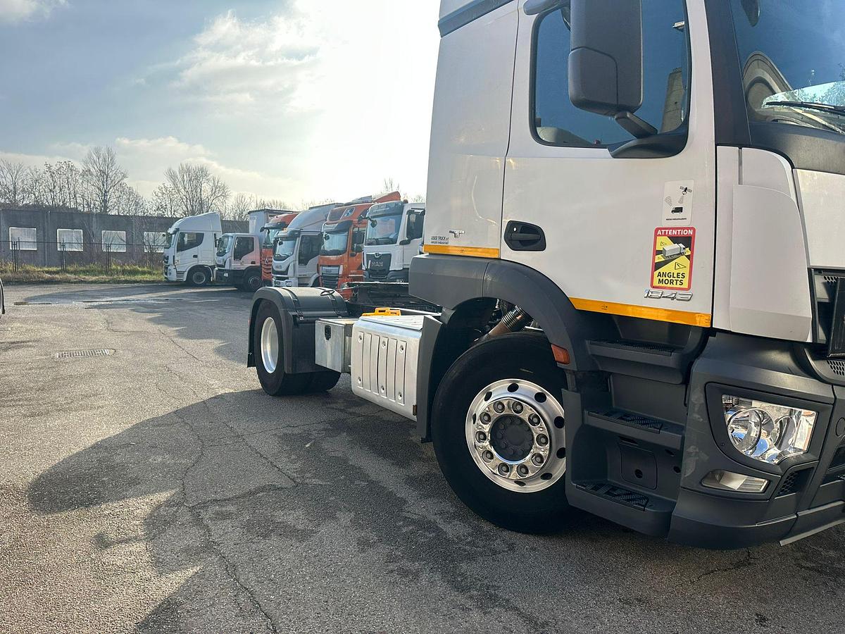 Usato MERCEDES ACTROS 18.43 ADR TUTTE LE CLASSI