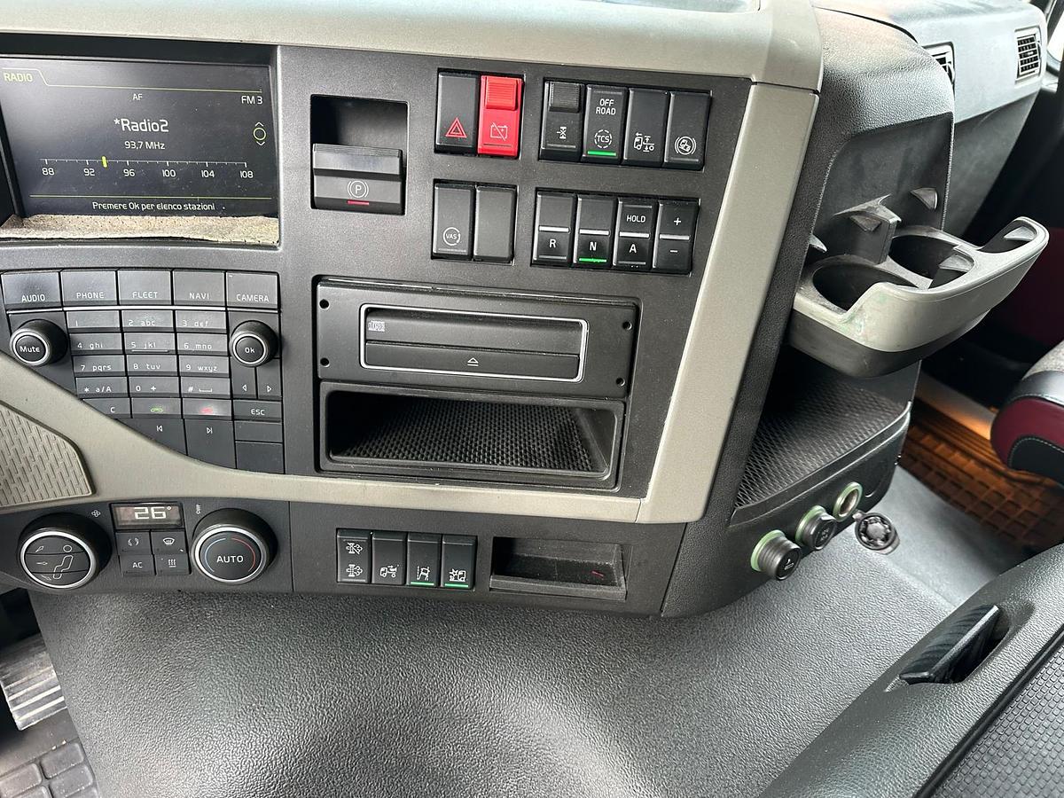 Usato Volvo FM 450 Pompa e presa di Forza ADR tutte le classi